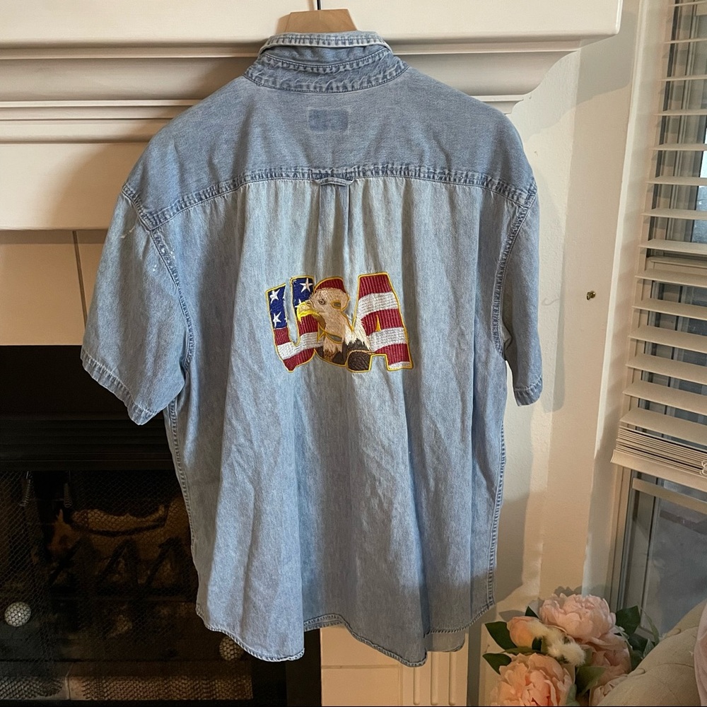 Vintage USA Eagle Embroidered Basic Editions Button Down Denim Shirt XL